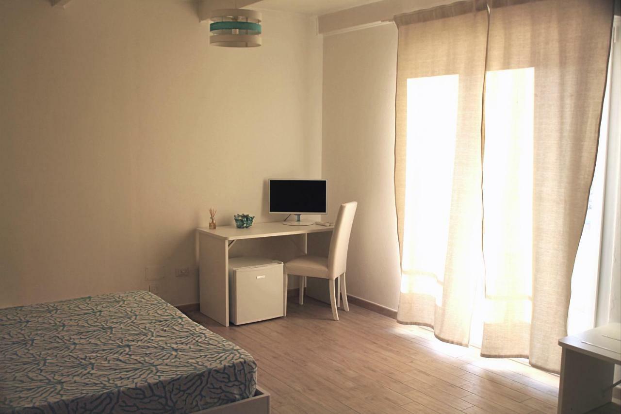 B&B Le Tre Spiagge Калазетта Екстер'єр фото