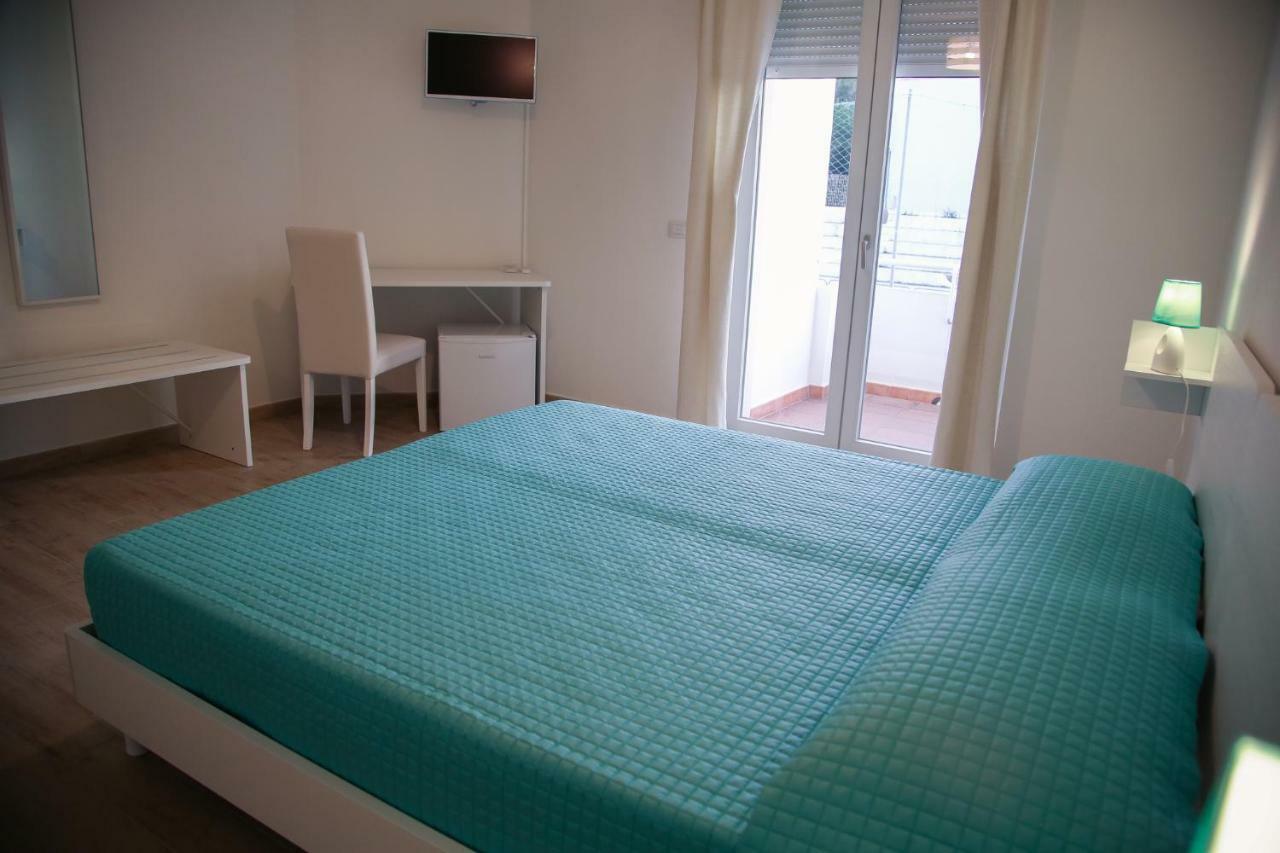 B&B Le Tre Spiagge Калазетта Екстер'єр фото